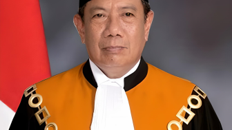 Terima Amplop Cokelat Ferdy Sambo, Hakim Agung Suhadi Diperiksa KPK, Benarkah?