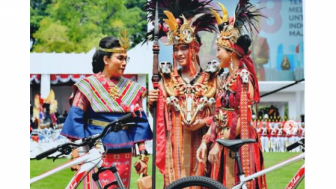 Sri Mulyani Dapat Hadiah Sepeda dari Presiden Jokowi, Langsung Semangat Gowes Bareng Kesang-Erina