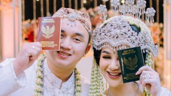 Tulis Kalimat Romantis, Hana Hanifah Akhirnya Lepas Masa Lajang