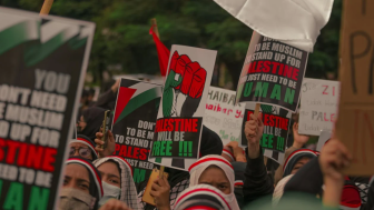 Rangkuman Situasi Terbaru di Gaza: 106 Truk Bantuan Masuk, 3 Negara Siap Tengahi Gencatan Senjata