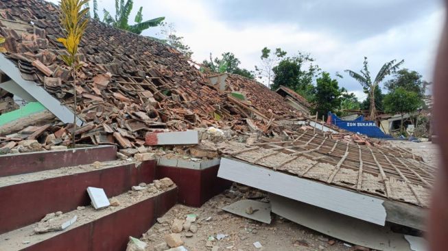 Viral, Relawan Gempa Cianjur Tarik Mundur Bantuan Medis, Ada Pungli hingga Tindakan Intoleran Dengan Dalih Agama