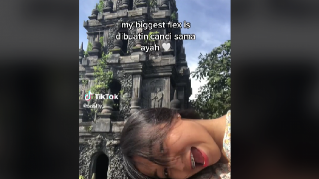 Putri Ki Joko Bodo Pamer Tanda Cinta dari Sang Ayah: Dibuatkan Candi!