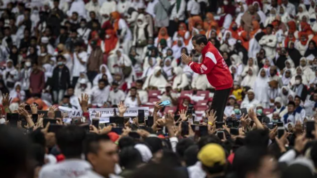 PDIP Bantah Partainya 'Kepanasan' Gegara Acara Relawan Jokowi di GBK: Kami Hanya Mengkritik karena