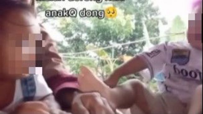 Ibu Curhat Anaknya Didorong Tetangga, Ternyata Justru Disuruh Belajar Parenting