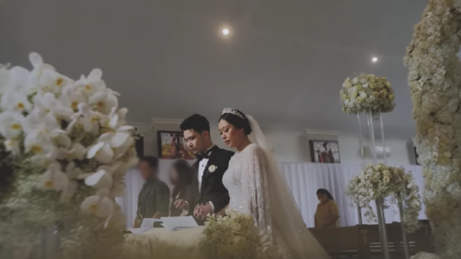 Sisca Kohl Blur Wajah Orangtua di Video Pemberkatan, Jaga Privasi Banget!