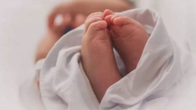 Astagfirullah, Bayi Ini Dibanting dan Diguncang Berkali-Kali di Kasur, Tangis Histeris Tak Menghentikan Pelaku