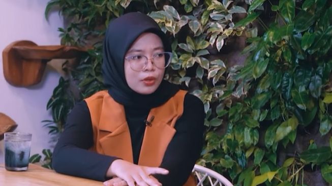 Viral! Wanita Ini Cosplay Jadi Ibu Norma Risma: Jangan Kasih Tau Mantan Suami Norma, Nanti Kumat Lagi