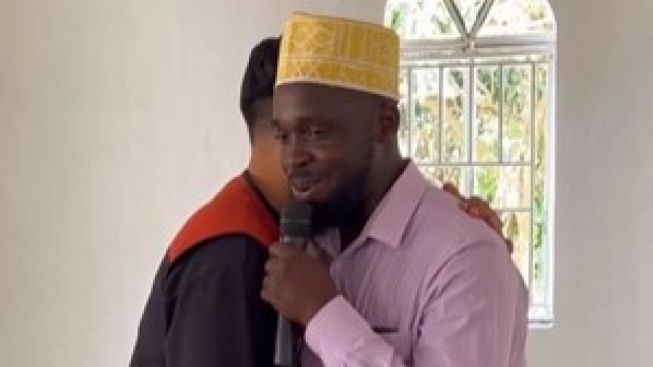 Masjid Ivan Gunawan di Uganda Resmi Dibuka, Dua Sapi Disembelih untuk Warga Lokal