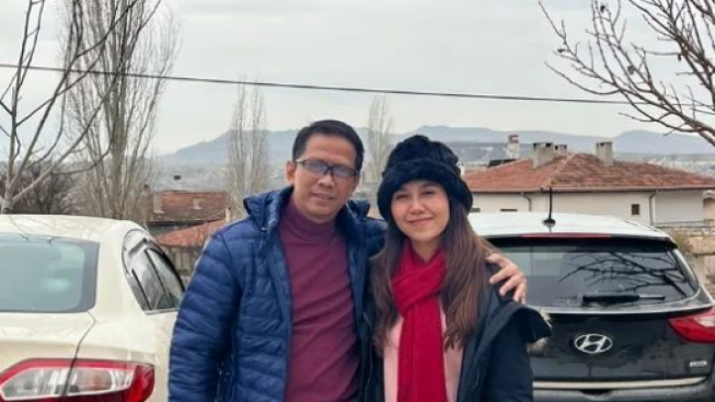 Seolah Sindir Fuji, Doddy Sudrajat Sebut Mayang Terkenal Bukan Karena Aji Mumpung