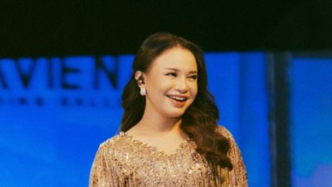 Rossa Bangga Putri Ariani Lolos America's Got Talent, Netizen Justru Sindir Industri Musik Tanah Air