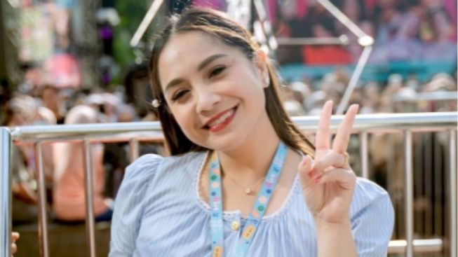 Nagita Slavina Kaget Harga Mangga di Jepang Rp2 Juta, Endingnya Bikin Melongo: Bukan untuk Kaum Mendang Mending!