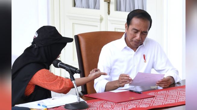 Jokowi Ingatkan Jajarannya  Jaga Ketersediaan Pupuk