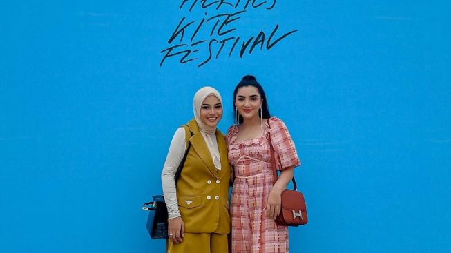 Cuma Perkara Komentar di IG, Perlakuan Aurel Hermansyah ke Ashanty dan KD Jadi Omongan