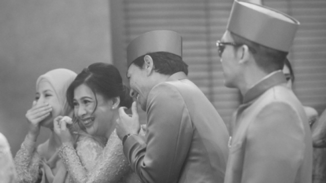 Foto Desta Liatin Natasha di Kondangan Enzy Storia Bikin Netizen Baper: Semoga Rujuk