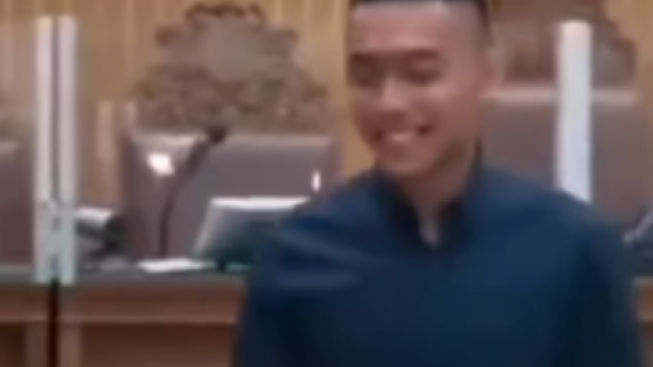 Full Senyum Usai Sidang, Jonathan Latumahina Sayangkan Mario Dandy Disebut Stres: Dia Sehat