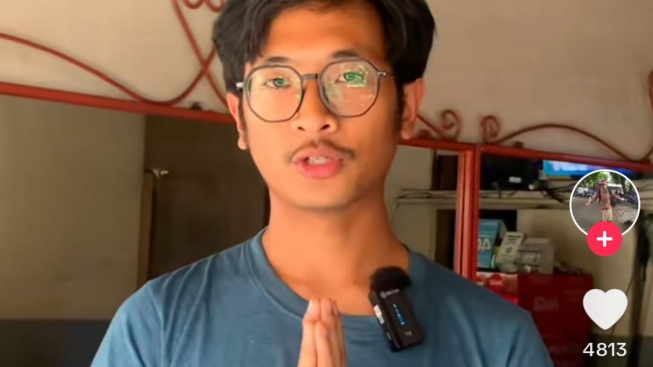 Ini Sosok Alwi Johan, TikToker yang Makan Nasi Padang di Bioskop