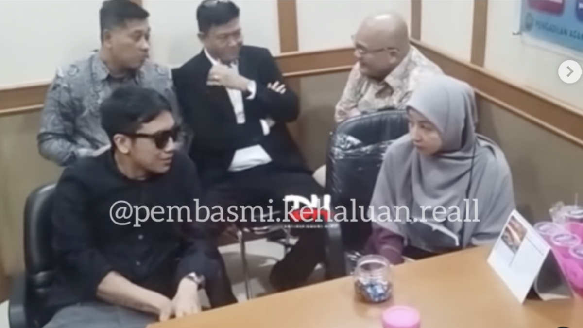 Sidang mediasi Desta-Natasha