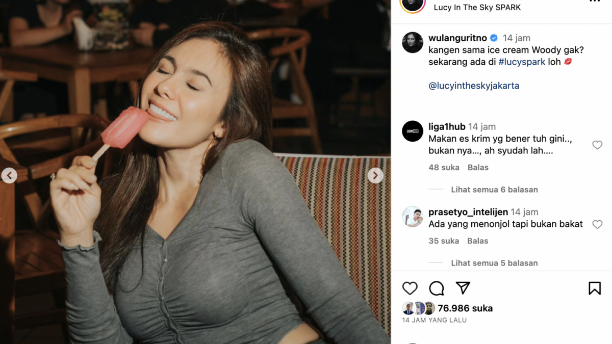 Wulan Guritno makan es krim [Instagram]