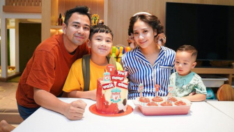 Patut Diacungi Jempol! Ini Permintaan Rafathar ke Raffi Ahmad di Ulang Tahunnya yang ke-8