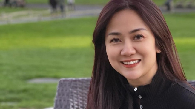 Kumpulan Berita TANTE ERNIE CERAI: Tante Ernie Diselingkuhi Suami ...