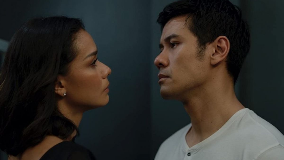 Cuplikan Mendua. [(imdb)]