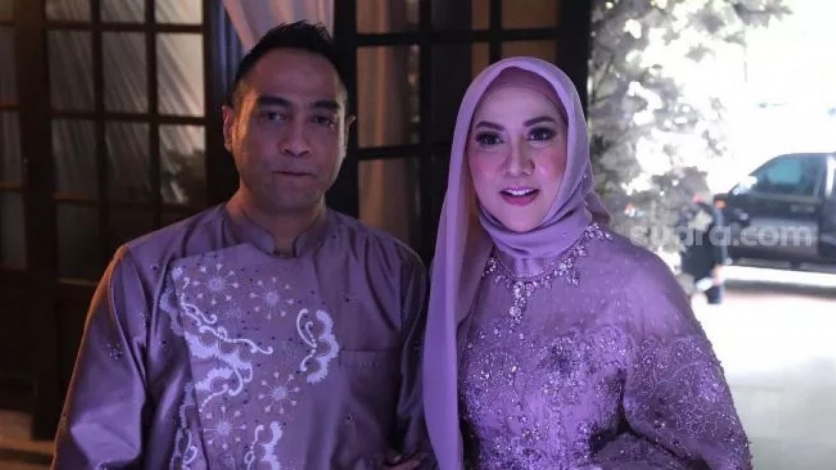 Ferry Irawan dan Venna Melinda. [[Suara.com/Angga Budhiyanto]]