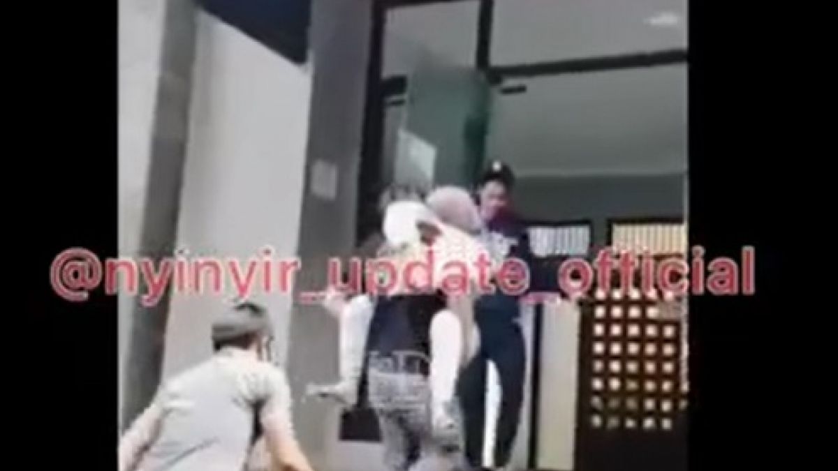 Rizky Billar dan Lesti Kejora [(Instagram/@rumpi_gosip)]