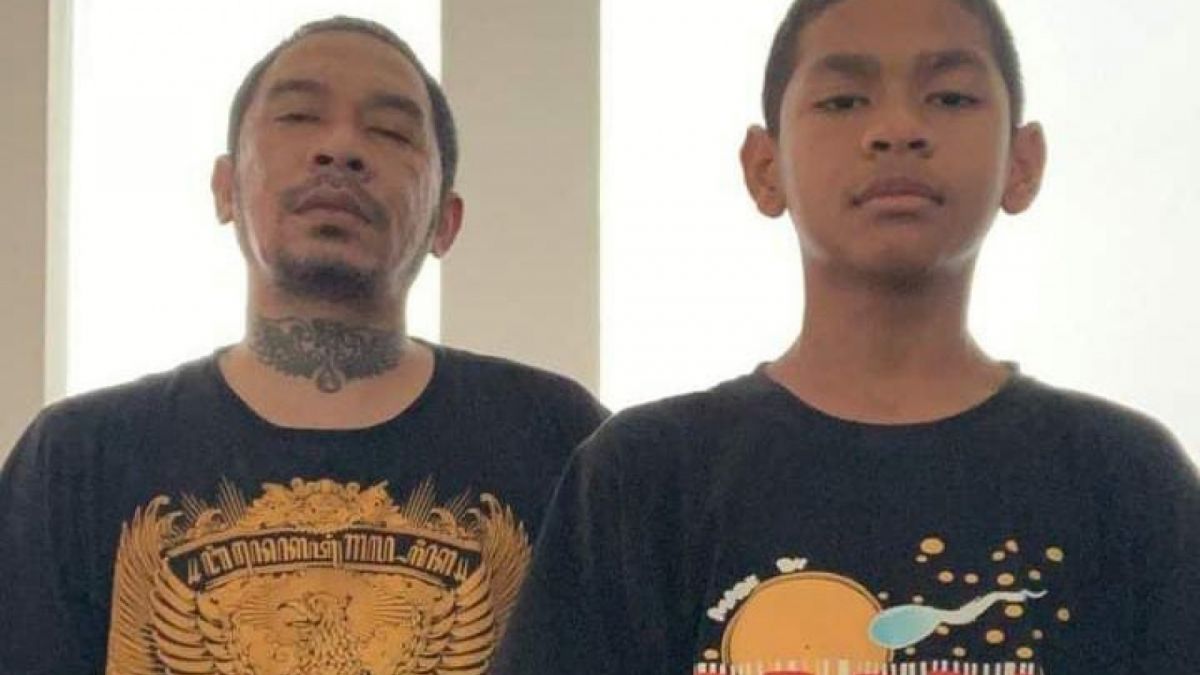 Jonathan dan David Latumahina [Twitter/seeksixsuck]