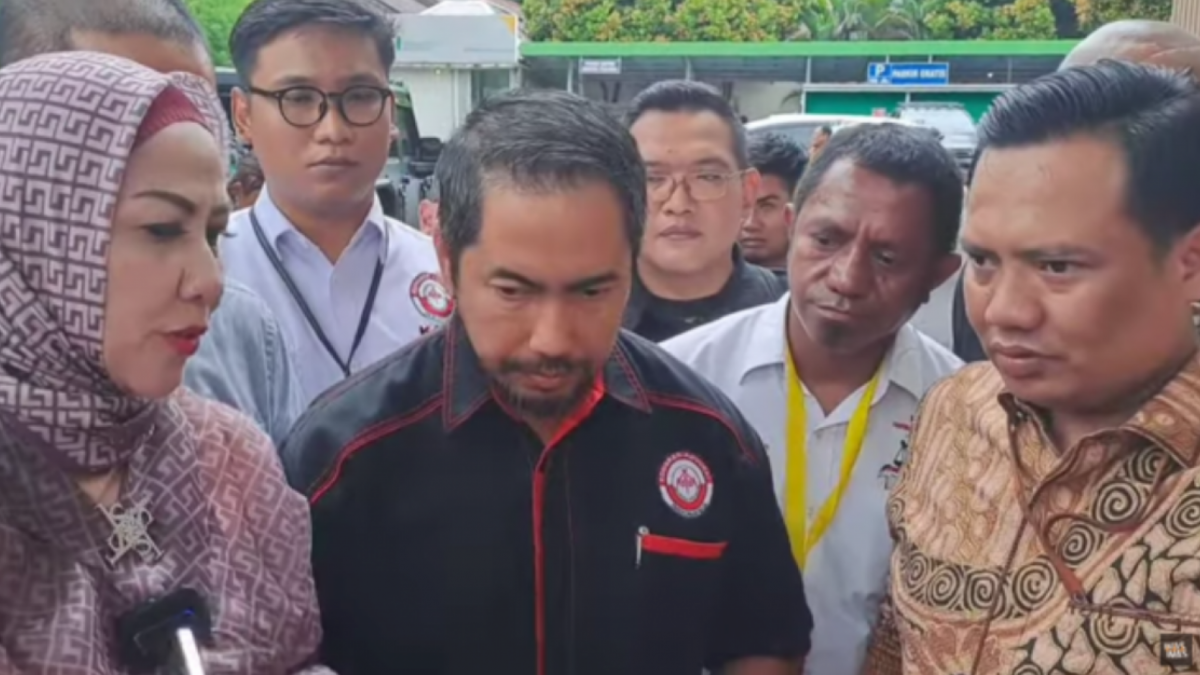 Sunan Kalijaga Kelimpungan Dicecar Venna Melinda Soal Ancaman Ferry Irawan [YouTube/Was Was]