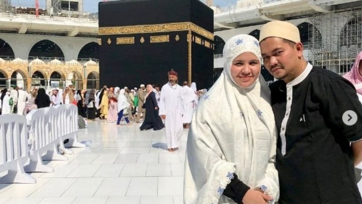 Aldila Jelita dan Indra Bekti di masa bahagia [Instagram/@dhila_bekti]