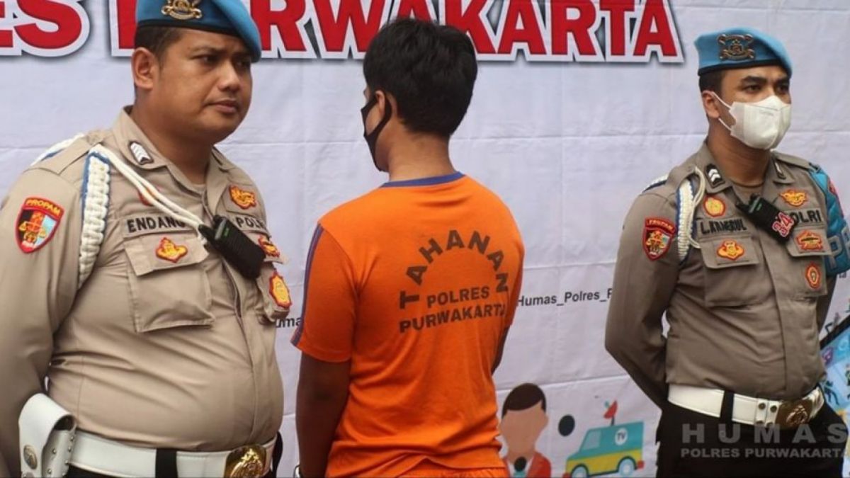 Anak berhadapan dengan hukum, dalam kasus penjualan narkoba di Purwakarta [(@humas_polres_purwakarta)]
