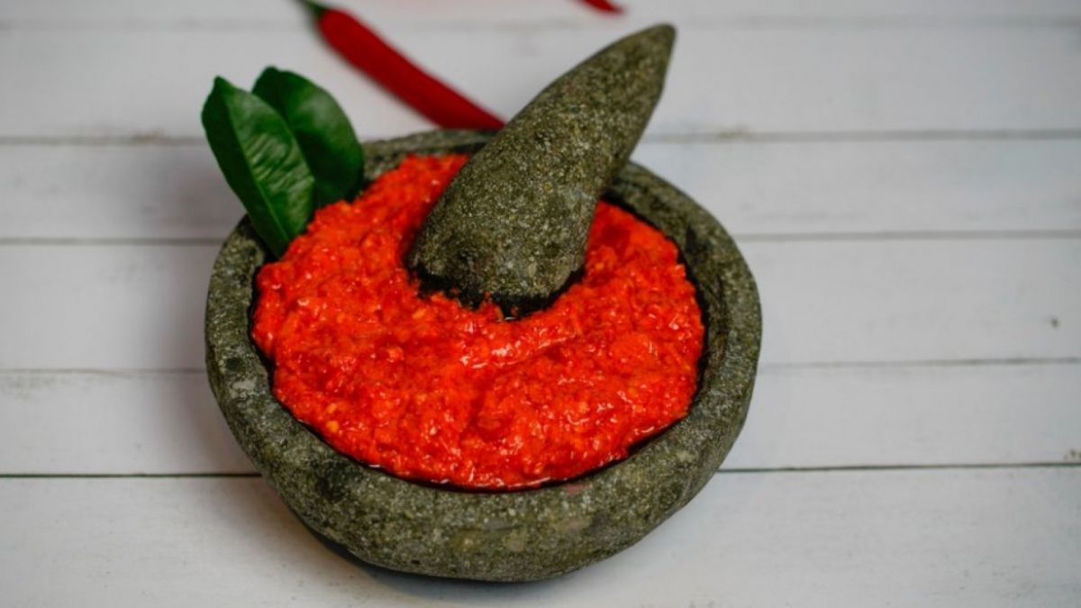 Buat sambal pakai munthu alias ulekan [(Shutterstock)]