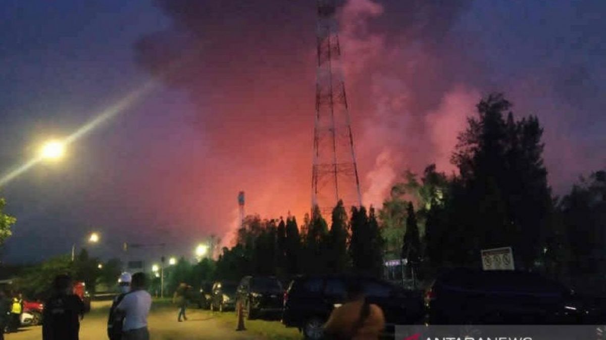 Kebakaran Kilang Minyak Balongan [[ANTARA/Khaerul Izan]]