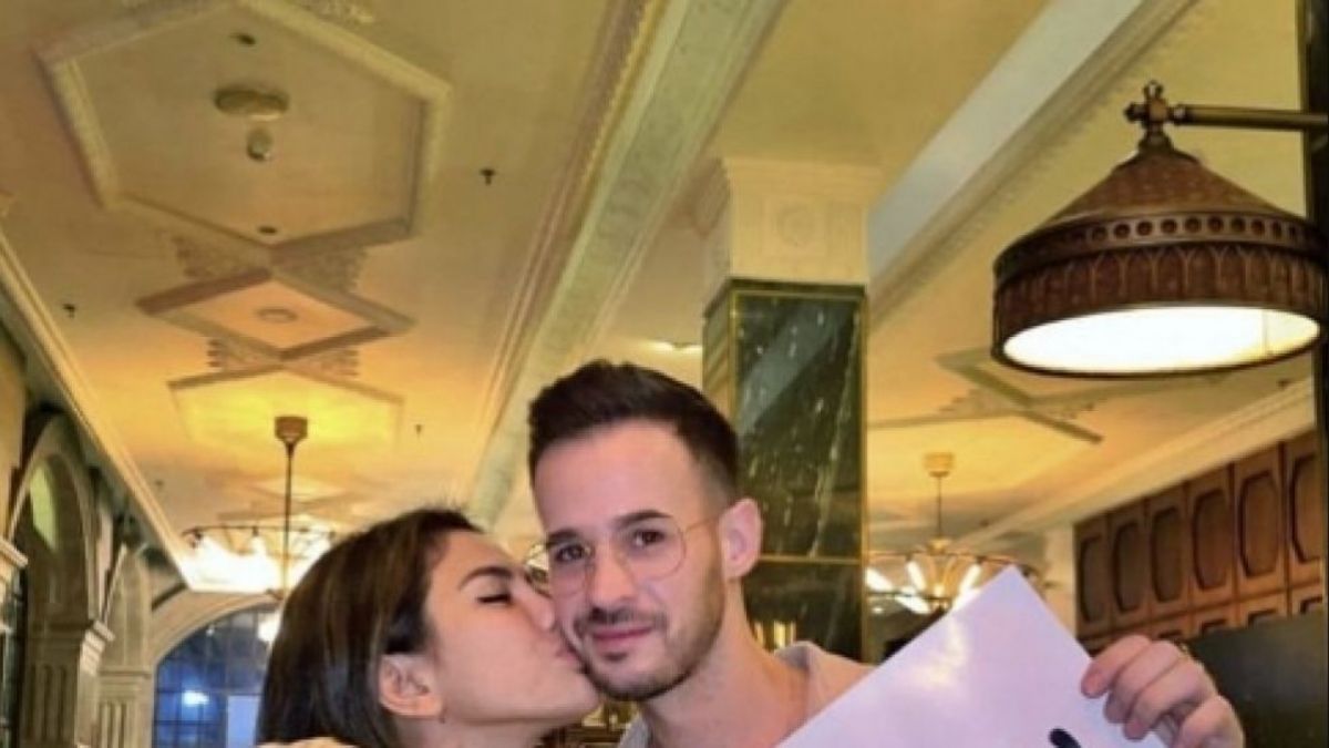 Potret Nikita Mirzani Dilamar Antonio Dedola. (Instagram/nikitamirzanimawardi_172)