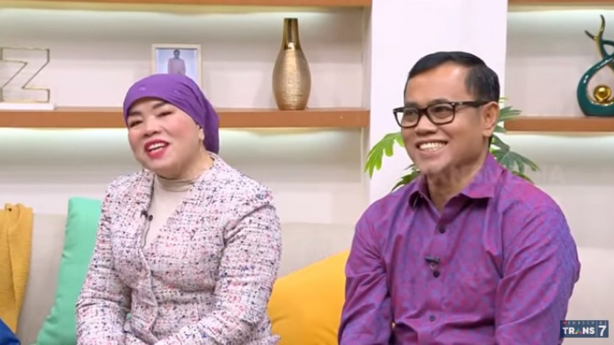 Oma Dewi dan Opa Gala [(YouTube/Trans7 Official)]