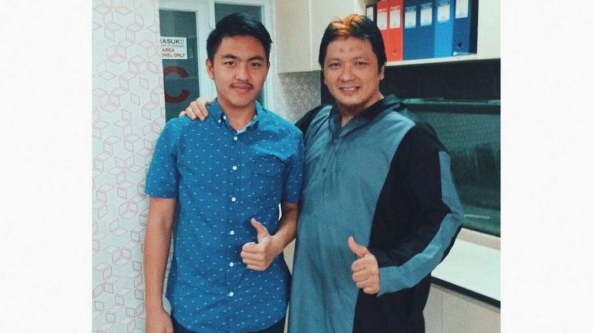 Fikri Budiman dan Freddy Budiman. [Instagram/@fernandfikri]