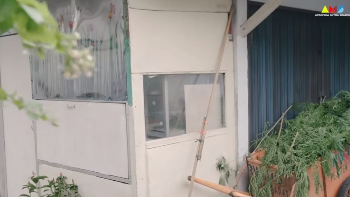 Potret kosan Arya Saloka [(YouTube/Rumah Kelana Picture)]