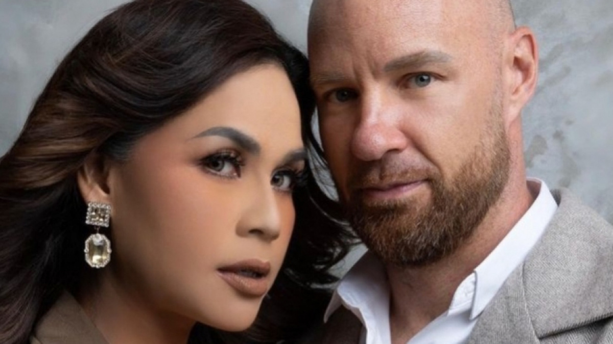 Potret Melaney Ricardo dan Tyson Lynch [(Instagram/doleytobing)]