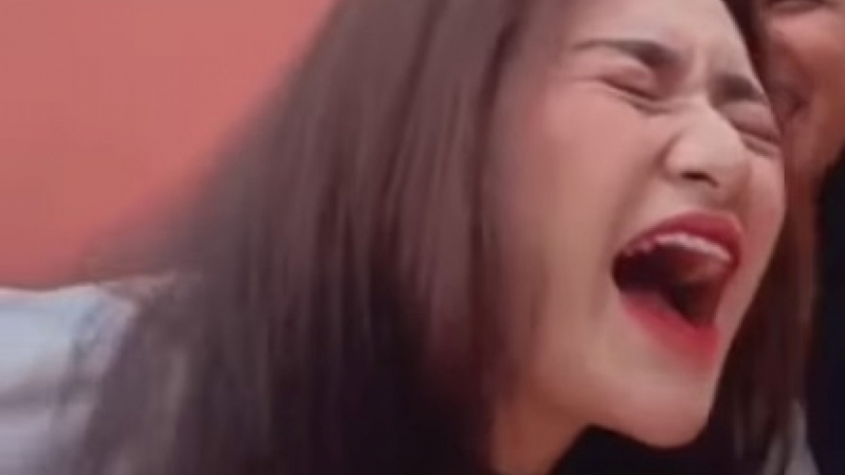 Aksi ketawa Nathalie Holscher jadi sorotan [(Instagram/2lambe__danu)]