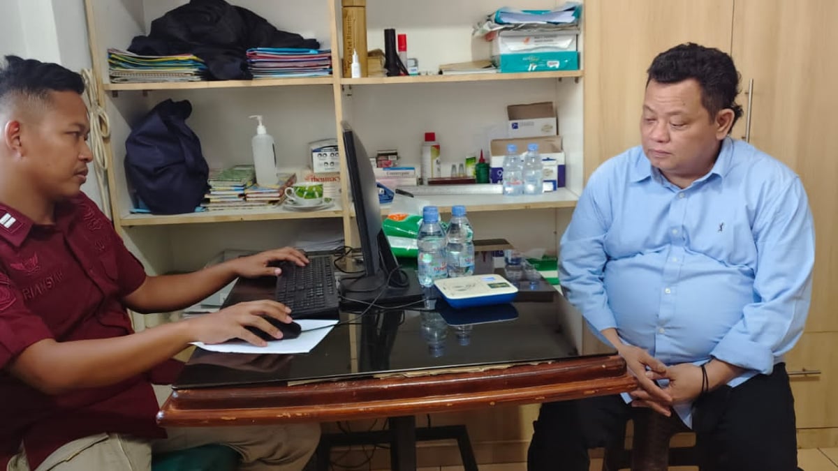 Terpidana Kuat Maruf menjalani tes kesehatan [[Dok. Ditjen Pas].]