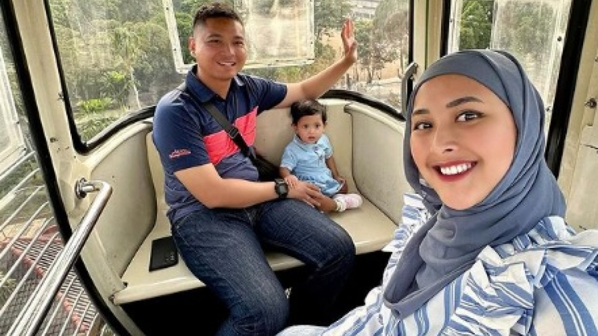 Delmira Prabu dan suami [(Instagram)]