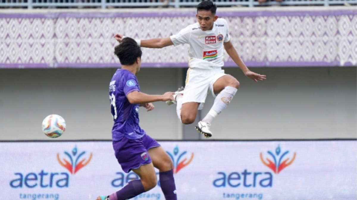 Bek Persija, Rizky Ridho (Kanan) Saat Melawan Persita Tangerang [(persija.id)]