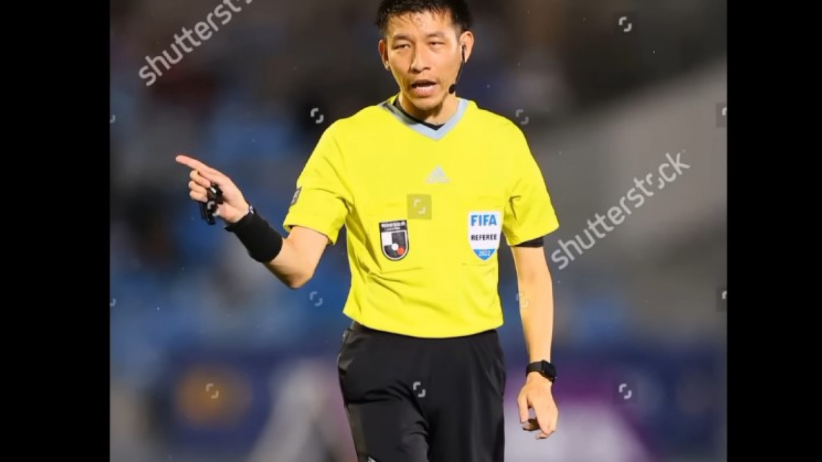 Penyalahgunaan pemakaian sumber foto dalam video ini, diambil tanpa membayar hak pakai sehingga terlihat jelas watermark 