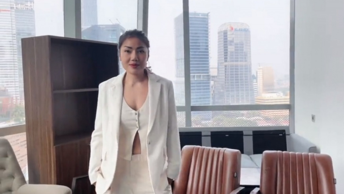 Inge Anugrah [(TikTok)]