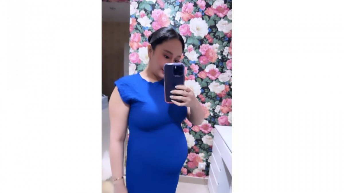 Denise Chariesta yang stres lihat perubahan badannya [(Instagram)]