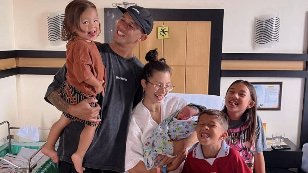 Jennifer Bachdim dan Irfan Bachdim [[Instagram].]