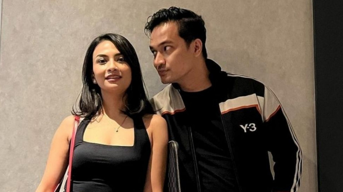 Vanessa Angel dan Bibi yang tampil berdua di podcast Woi Curhat Bang! milik Denny Sumargo [(Instagram/@Vanessa Angel)]