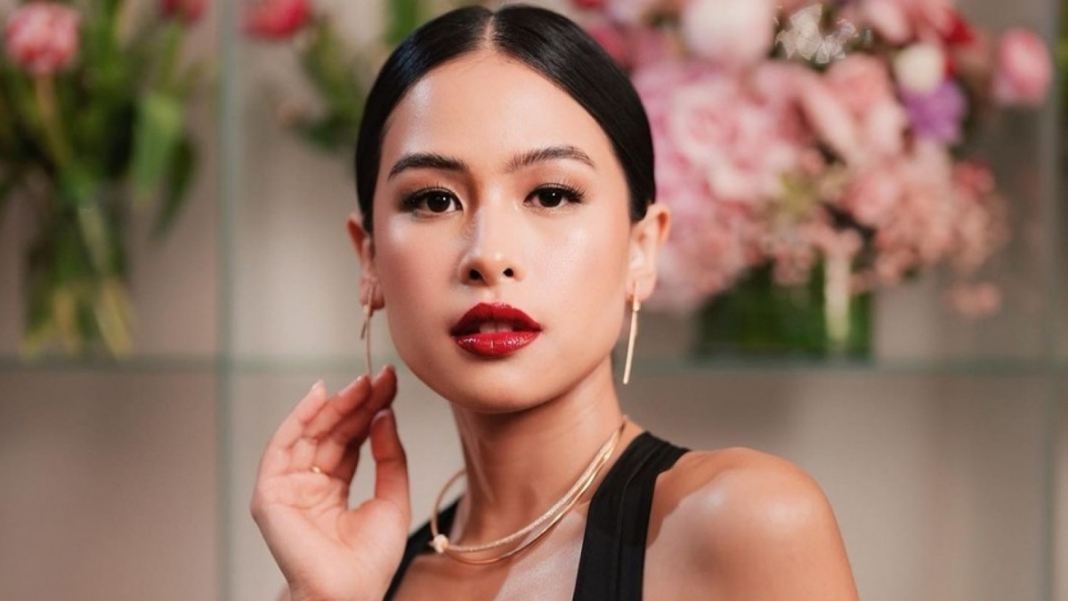 Maudy Ayunda. [[Instagram]]