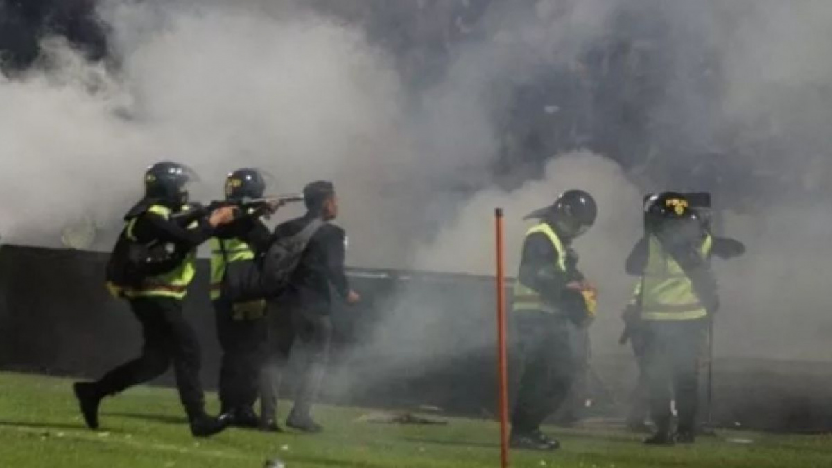 Peristiwa tragedi Kanjuruhan. [ANTARA FOTO/Ari Bowo Sucipto]