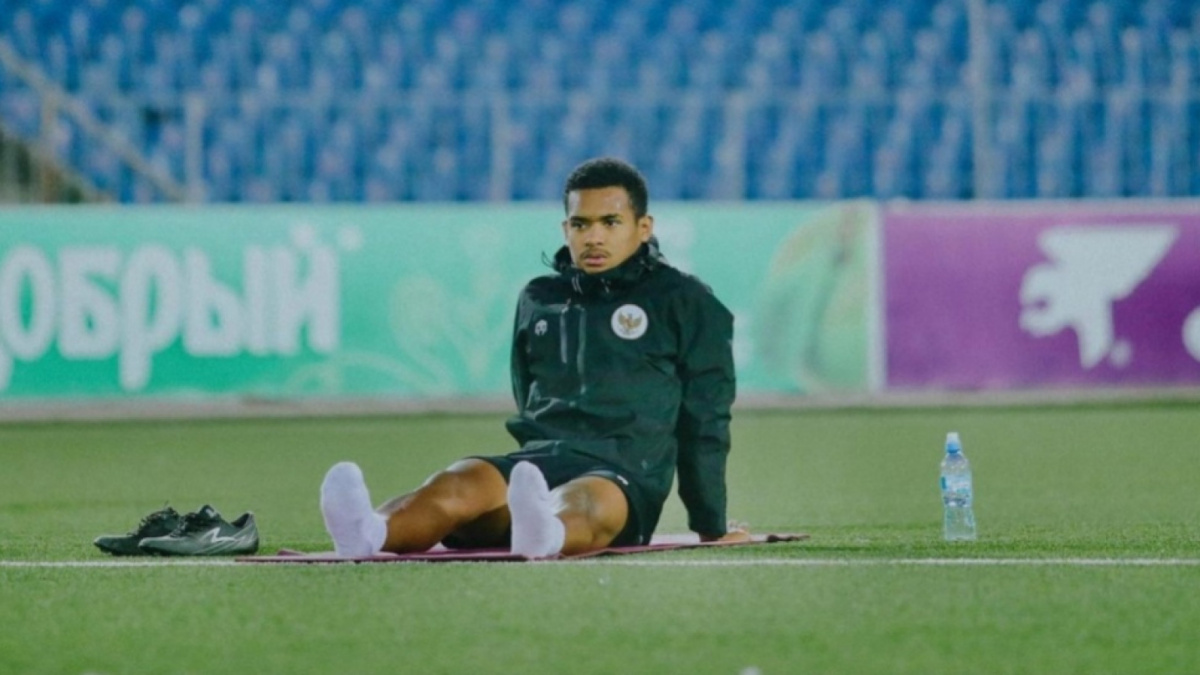 Ramai Rumakiek, pemain Timnas Indonesia yang cetak gol ke gawang Kirgistan di Asian Games [(Instagram/@ramairumakiek)]